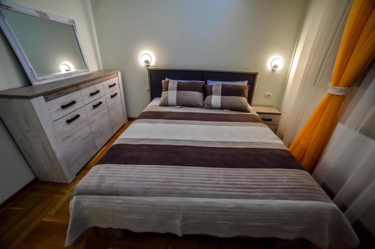 Appartement Ana Lux à Užice Extérieur photo